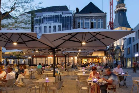 parasol terrasse excentre